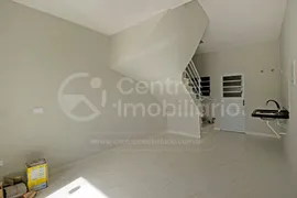 Casa de Condomínio com 2 Quartos à venda, 50m² no Estancia Sao Jose, Peruíbe - Foto 2