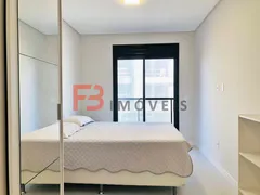 Apartamento com 2 Quartos para alugar, 74m² no Bombas, Bombinhas - Foto 5