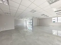 Conjunto Comercial / Sala para alugar, 136m² no Praia de Belas, Porto Alegre - Foto 16