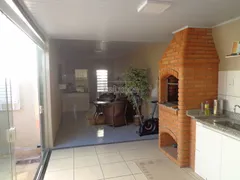 Casa com 3 Quartos à venda, 220m² no Cidade Jardim, Campinas - Foto 3