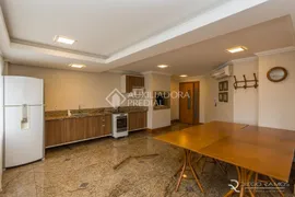 Apartamento com 2 Quartos à venda, 73m² no Passo da Areia, Porto Alegre - Foto 34