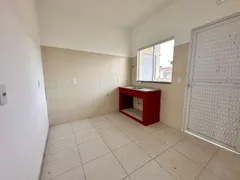 Apartamento com 2 Quartos para alugar, 55m² no Centro, Balneário Piçarras - Foto 8