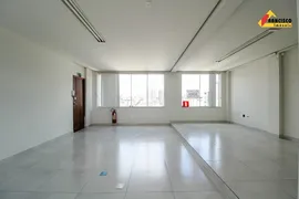 Conjunto Comercial / Sala para alugar, 51m² no Centro, Divinópolis - Foto 6