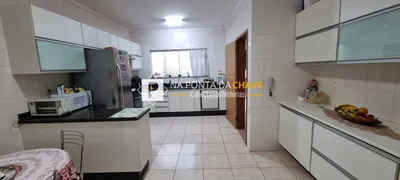 Casa com 3 Quartos à venda, 203m² no Baeta Neves, São Bernardo do Campo - Foto 4