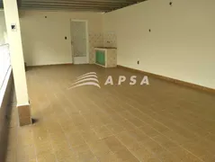 Casa com 3 Quartos à venda, 300m² no Vila da Penha, Rio de Janeiro - Foto 25