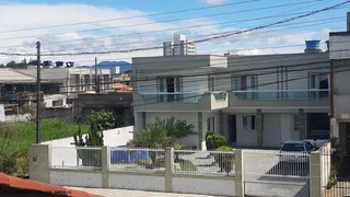 Casa com 3 Quartos à venda, 300m² no Lidia Duarte, Camboriú - Foto 2