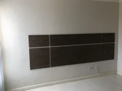 Apartamento com 3 Quartos para alugar, 82m² no Bigorrilho, Curitiba - Foto 5