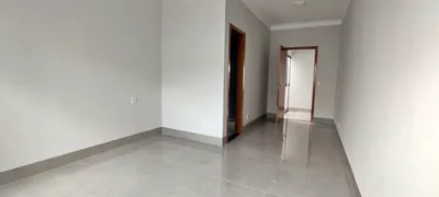 Casa com 3 Quartos à venda, 140m² no Bom Jardim, Maringá - Foto 6