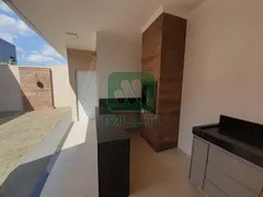 Casa com 3 Quartos para alugar, 200m² no City Uberlândia, Uberlândia - Foto 22