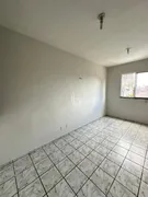Apartamento com 2 Quartos para alugar, 45m² no Serrinha, Fortaleza - Foto 5