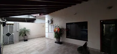 Casa com 3 Quartos à venda, 179m² no Mollon, Santa Bárbara D'Oeste - Foto 2