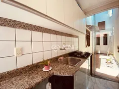 Casa com 5 Quartos à venda, 270m² no Araçás, Vila Velha - Foto 9