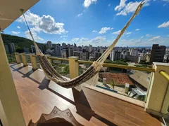 Casa com 6 Quartos à venda, 471m² no Sion, Belo Horizonte - Foto 24