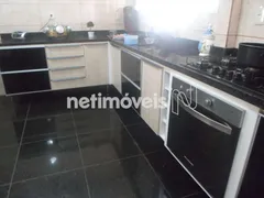 Casa com 3 Quartos à venda, 350m² no Conjunto Ademar Maldonado Barreiro, Belo Horizonte - Foto 10