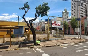 Prédio Inteiro para alugar, 750m² no Igapo, Londrina - Foto 9