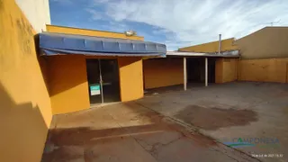 Loja / Salão / Ponto Comercial para alugar, 350m² no Jardim Tatiani, Londrina - Foto 12