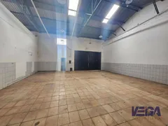 Galpão / Depósito / Armazém para alugar, 370m² no Setor dos Funcionários, Goiânia - Foto 9