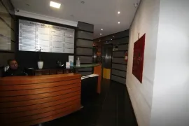 Conjunto Comercial / Sala para alugar, 45m² no Água Verde, Curitiba - Foto 2