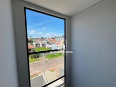 Sobrado com 3 Quartos à venda, 177m² no Tarumã, Curitiba - Foto 17