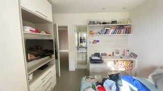 Apartamento com 4 Quartos para alugar, 218m² no Barra da Tijuca, Rio de Janeiro - Foto 14