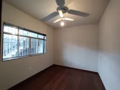 Casa com 1 Quarto para alugar, 10m² no Centro, Nova Iguaçu - Foto 5