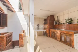 Casa com 3 Quartos à venda, 200m² no Jardim Carvalho, Porto Alegre - Foto 24