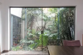 Casa com 4 Quartos para venda ou aluguel, 350m² no Belvedere, Belo Horizonte - Foto 11