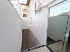 Casa com 3 Quartos à venda, 167m² no Santa Mônica, Uberlândia - Foto 13
