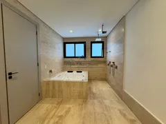 Casa de Condomínio com 4 Quartos para venda ou aluguel, 600m² no Alphaville, Barueri - Foto 17