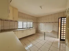 Casa com 3 Quartos à venda, 333m² no Jardim Heitor Rigon, Ribeirão Preto - Foto 14