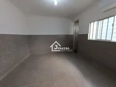 Casa com 2 Quartos para alugar, 70m² no Setor Leste Universitário, Goiânia - Foto 7