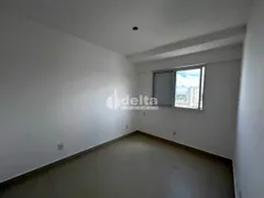 Apartamento com 2 Quartos à venda, 54m² no Jardim Brasília, Uberlândia - Foto 6