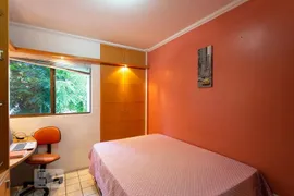 Apartamento com 3 Quartos para alugar, 130m² no Madalena, Recife - Foto 8