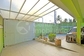 Casa com 3 Quartos à venda, 200m² no Jardim Icaraiba, Peruíbe - Foto 2