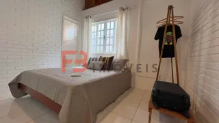 Casa com 3 Quartos para alugar, 120m² no Canto Grande, Bombinhas - Foto 10