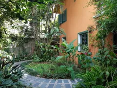 Casa com 3 Quartos para alugar, 300m² no Cidade Jardim, São Paulo - Foto 2