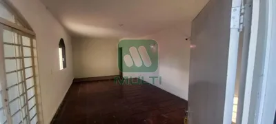 Casa com 4 Quartos para alugar, 300m² no Martins, Uberlândia - Foto 8