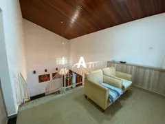 Casa com 3 Quartos à venda, 300m² no Granada, Uberlândia - Foto 7