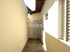 Casa com 3 Quartos à venda, 102m² no Osvaldo Rezende, Uberlândia - Foto 19