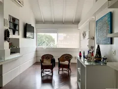Casa com 4 Quartos para alugar, 1000m² no Espiríto Santo, Porto Alegre - Foto 23