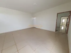 Casa com 3 Quartos à venda, 220m² no Centro, Araguari - Foto 6