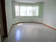 Apartamento com 3 Quartos à venda, 88m² no Passo da Areia, Porto Alegre - Foto 4