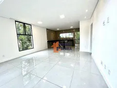 Casa de Condomínio com 4 Quartos à venda, 239m² no Vargem Grande, Teresópolis - Foto 3