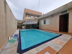 Casa com 5 Quartos para alugar, 250m² no Jardim Califórnia, Ribeirão Preto - Foto 1