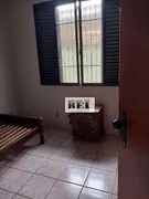Casa com 4 Quartos para alugar, 100m² no Setor Central, Rio Verde - Foto 4
