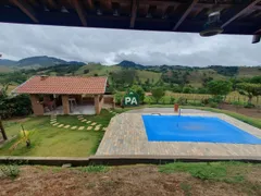 Fazenda / Sítio / Chácara com 4 Quartos à venda, 200m² no Laranjeiras de Caldas, Caldas - Foto 1