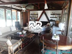Casa com 4 Quartos à venda, 374m² no Taumaturgo, Teresópolis - Foto 5