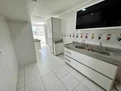 Apartamento com 3 Quartos para alugar, 150m² no Praia do Canto, Vitória - Foto 3