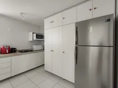 Apartamento com 3 Quartos para alugar, 132m² no Moinhos de Vento, Porto Alegre - Foto 10