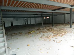 Galpão / Depósito / Armazém para alugar, 700m² no Piabeta, Magé - Foto 4